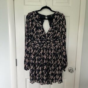 NWT Lulu’s Floral Backless dress